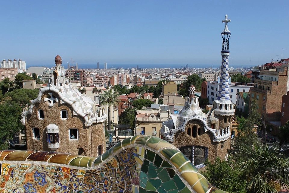 Discovering Park Güell in Barcelona, Spain