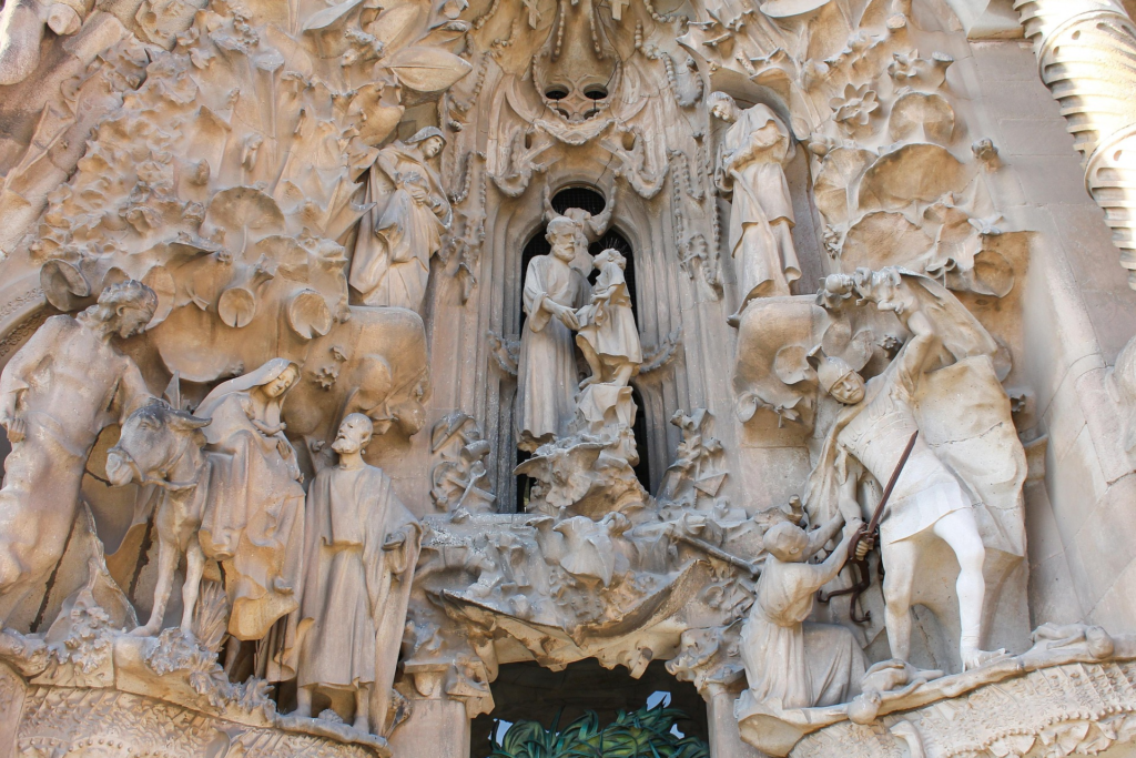 History of the Sagrada Familia in Barcelona - Historia de la Sagrada Familia en Barcelona - Histoire de la Sagrada Família